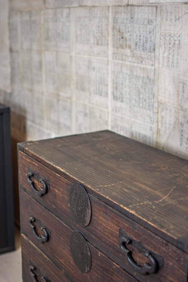 C1900 Rustic Antique Japanese Tansu Chest