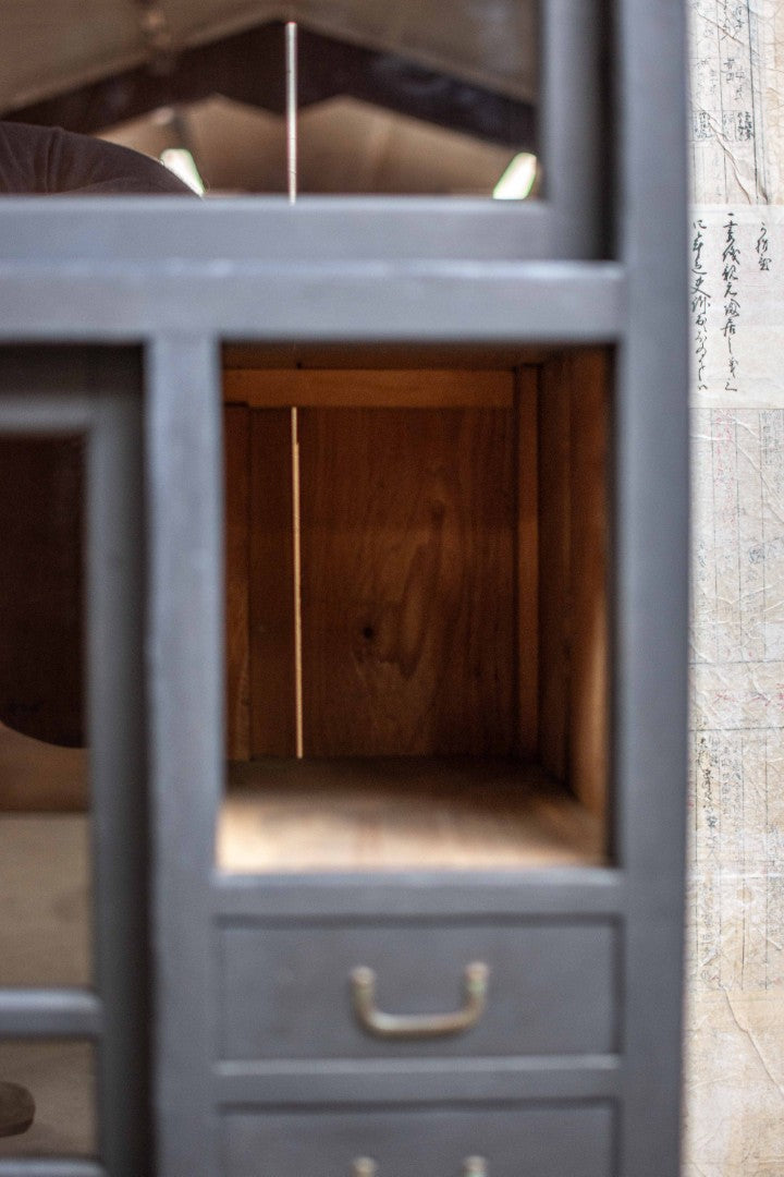 Antique Ebonised Japanese Mizuya Tansu Cabinet