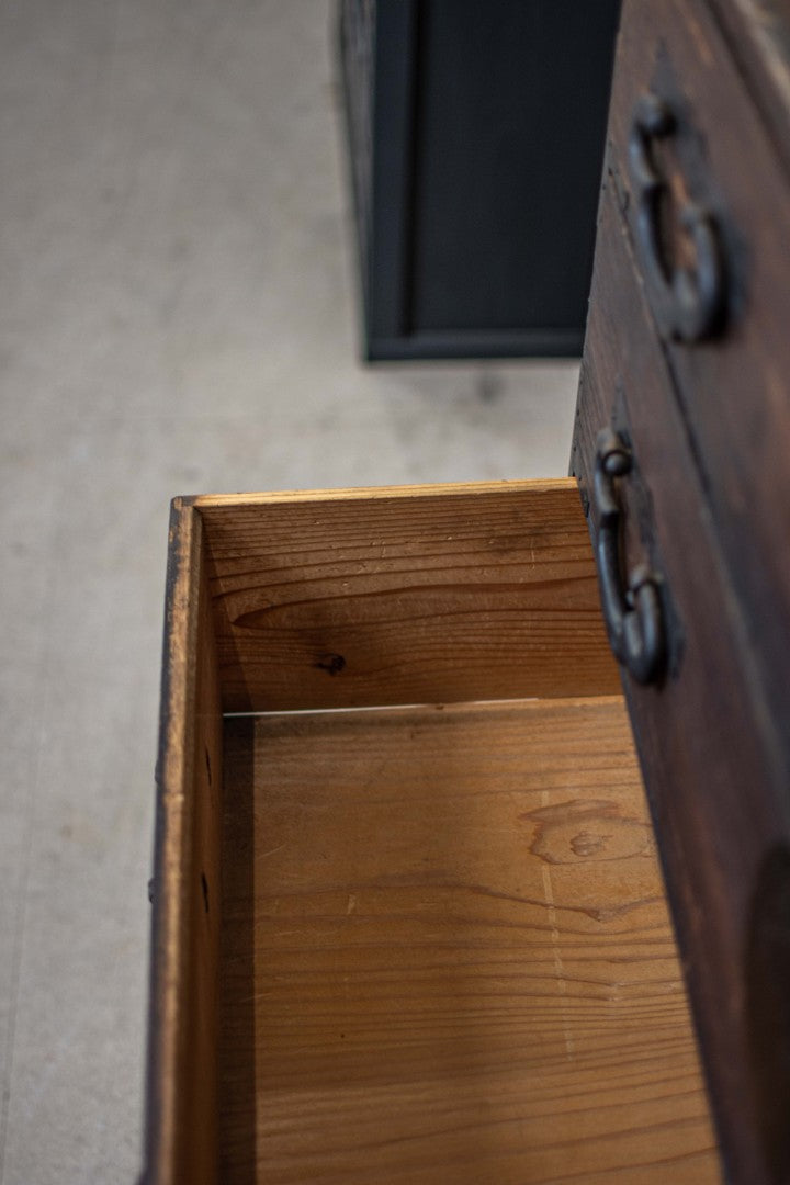 C1900 Rustic Antique Japanese Tansu Chest