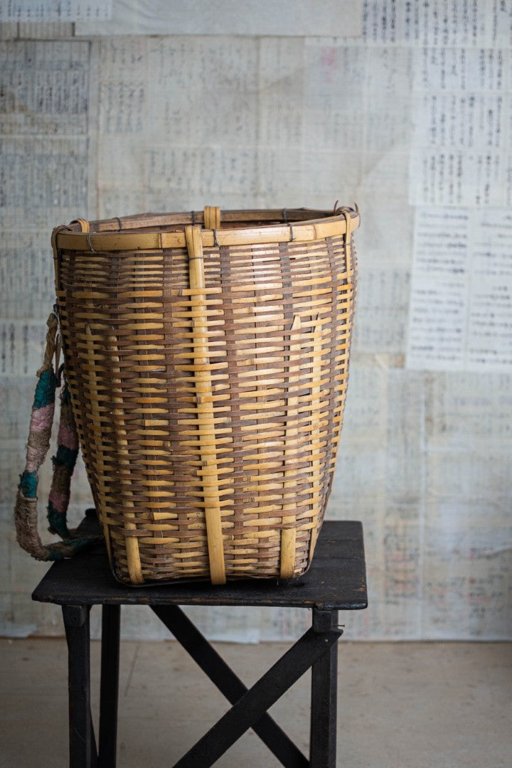 Antique Bamboo Backpack Basket – Woven Oiko Carrying Vessel