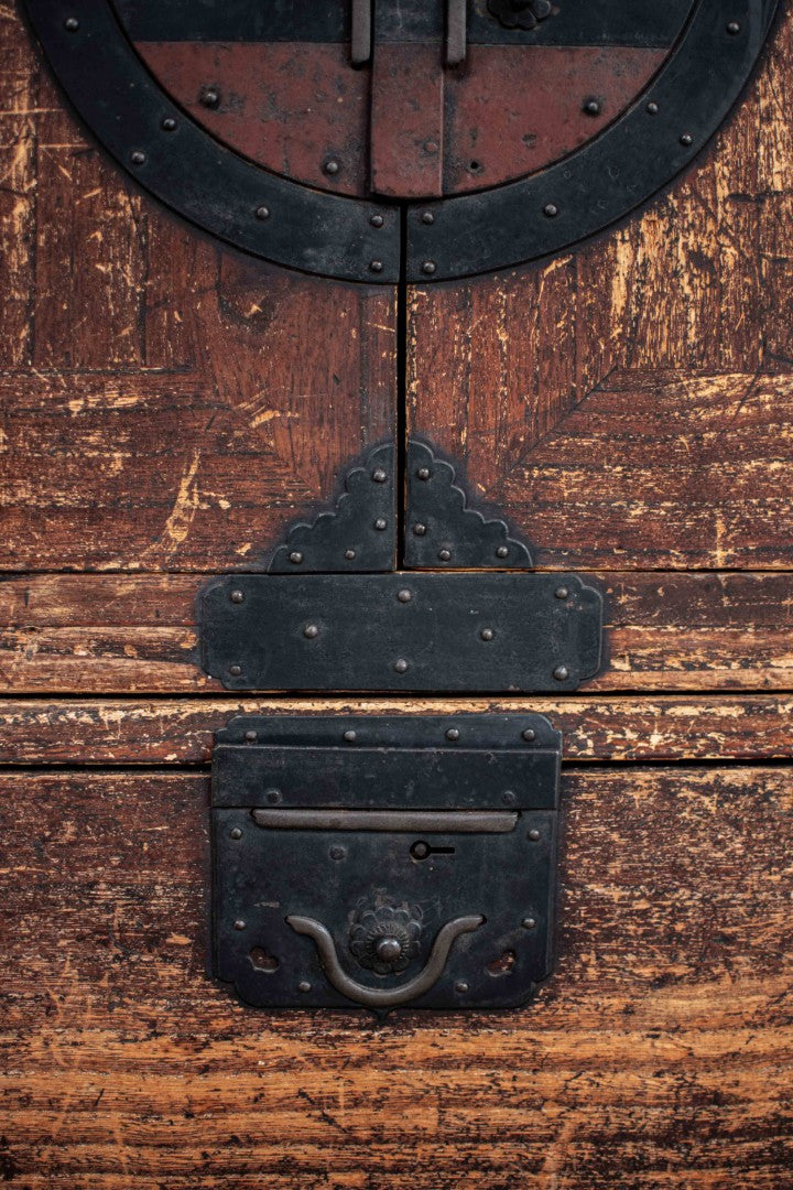 19C Antique Japanese Kannon Tansu Chest
