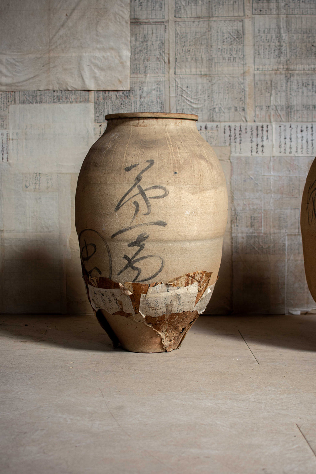 Set of 4 Antique Japanese Tea Leaf Jars - Hachatsubo
