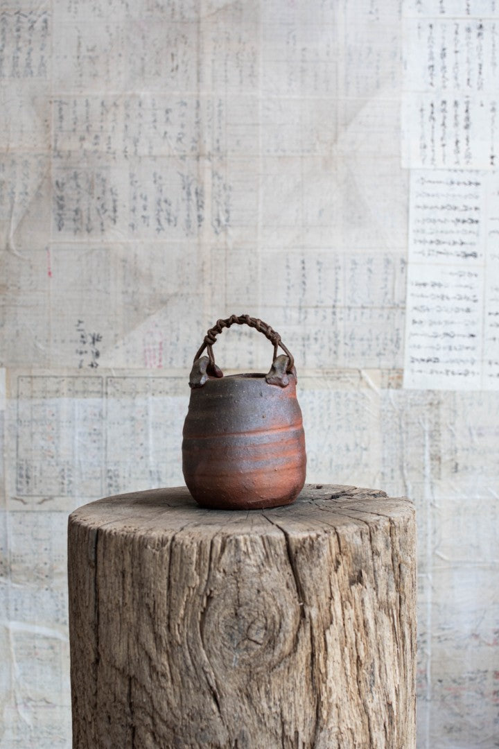 Bizen Ware Tsuru-Tsuki Hanaire - Handled Flower Vase