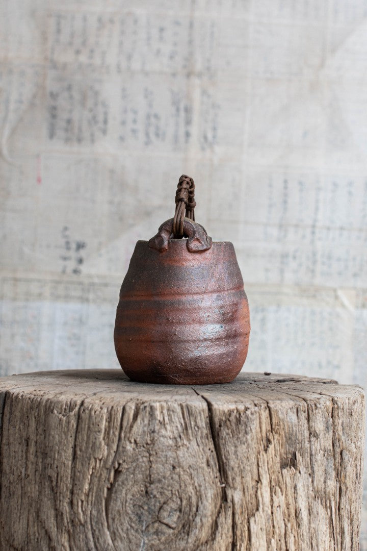 Bizen Ware Tsuru-Tsuki Hanaire - Handled Flower Vase