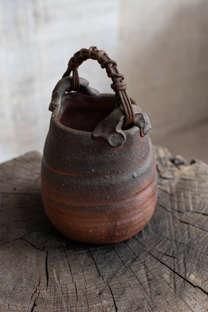 Bizen Ware Tsuru-Tsuki Hanaire - Handled Flower Vase