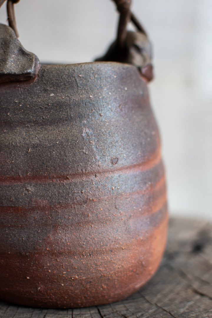 Bizen Ware Tsuru-Tsuki Hanaire - Handled Flower Vase