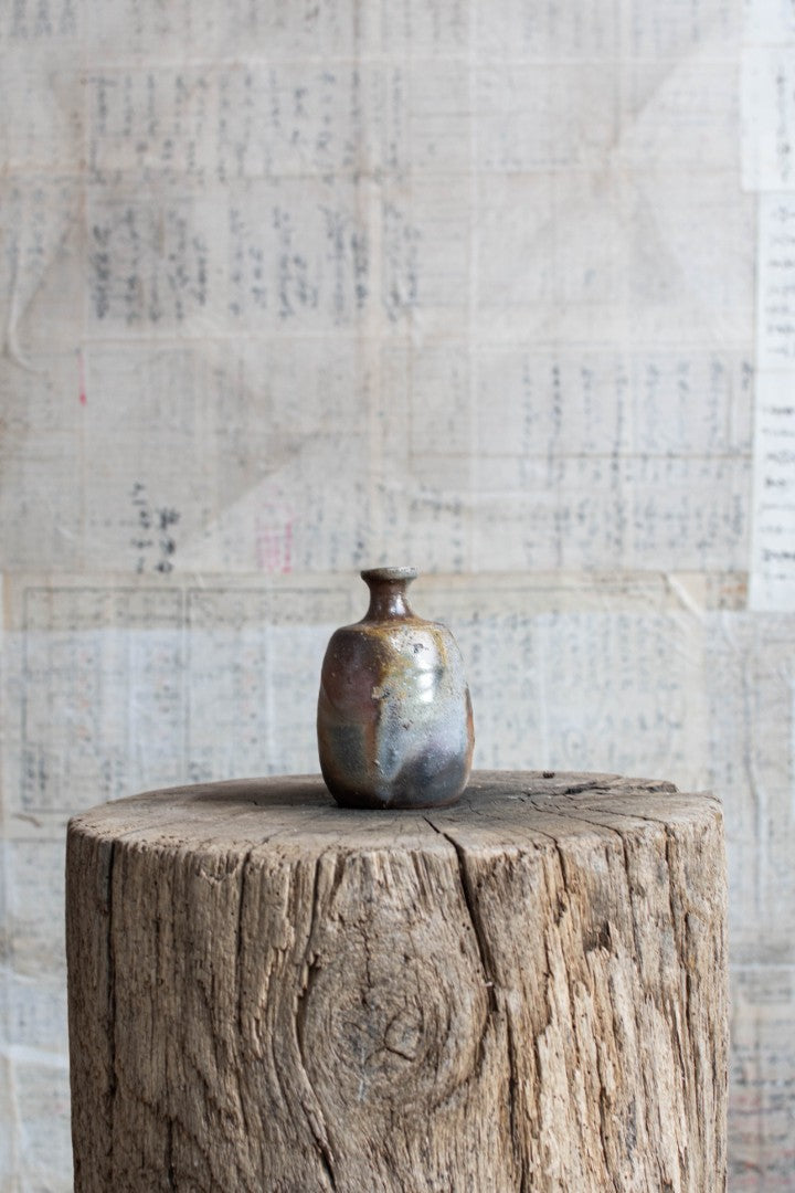 Bizen Ware Tokkuri - Japanese Sake Bottle