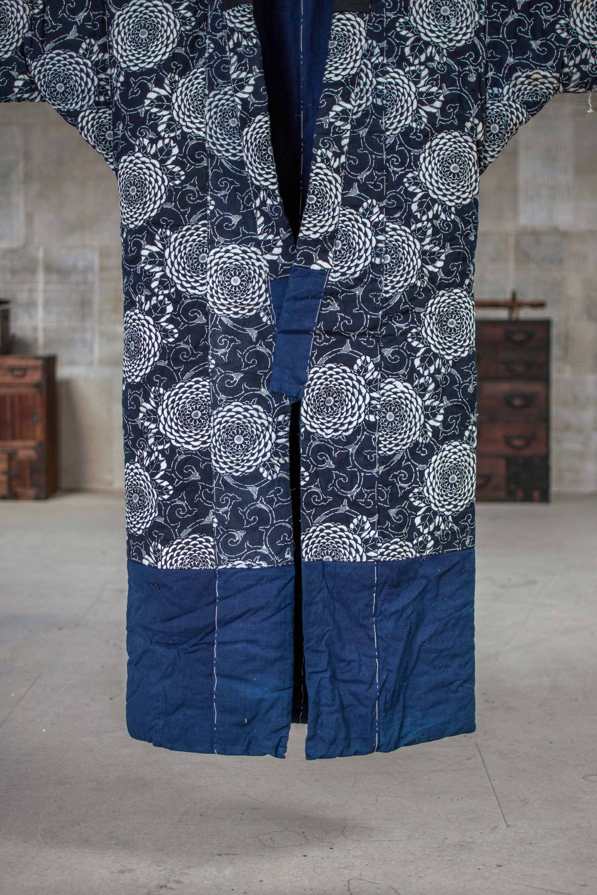 Yogi Antique Japanese Padded Sleeping Robe - Indigo Katazome Kimono